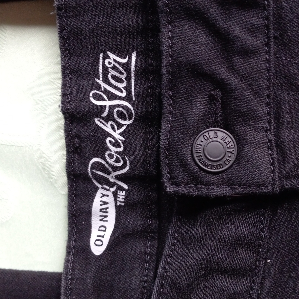 🎸 Old Navy "The Rock Star" Boot-cut Stretch Jeans in Black - Size 14 🎸